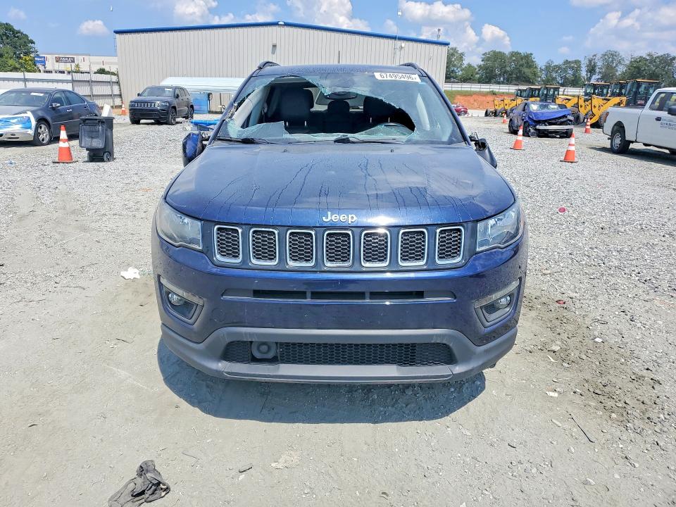 67495496 :رقم المزاد ، 3C4NJCBB2LT257736 vin ، 2020 Jeep Compass مزاد بيع