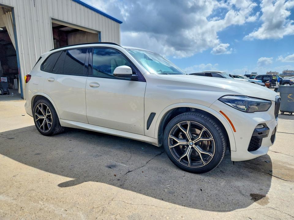 65966366 :رقم المزاد ، 5UXCR4C06M9H58000 vin ، 2021 Bmw X5 مزاد بيع