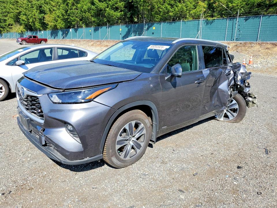 68093926 :رقم المزاد ، 5TDKBRCH7RS631203 vin ، 2024 Toyota Highlander Hybrid مزاد بيع