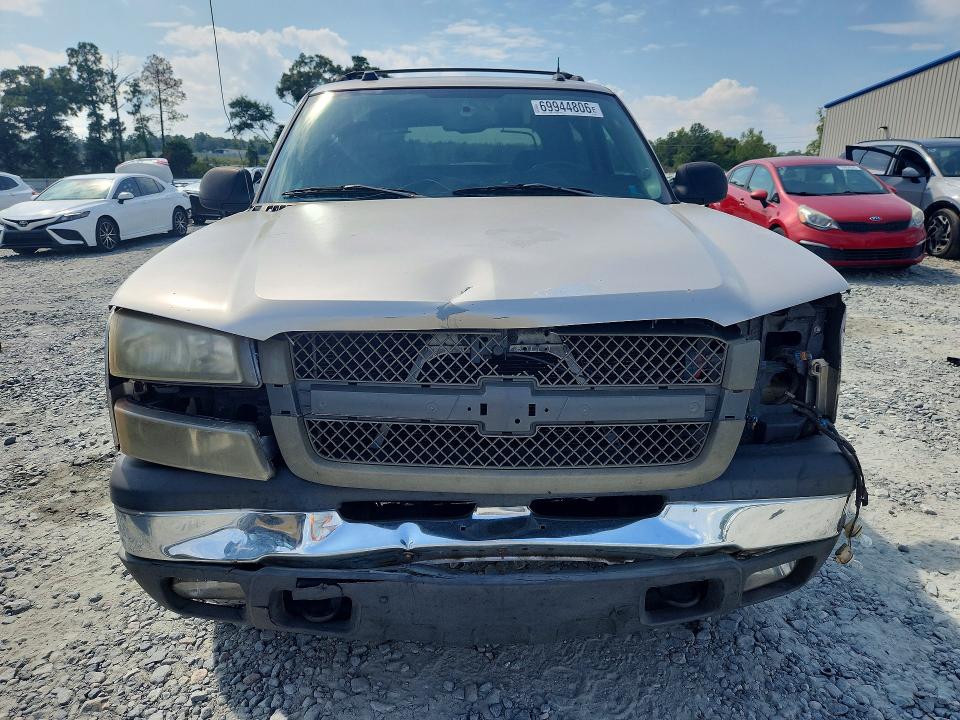 69944806 :رقم المزاد ، 3GNEC12Z05G193002 vin ، 2005 Chevrolet Avalanche مزاد بيع