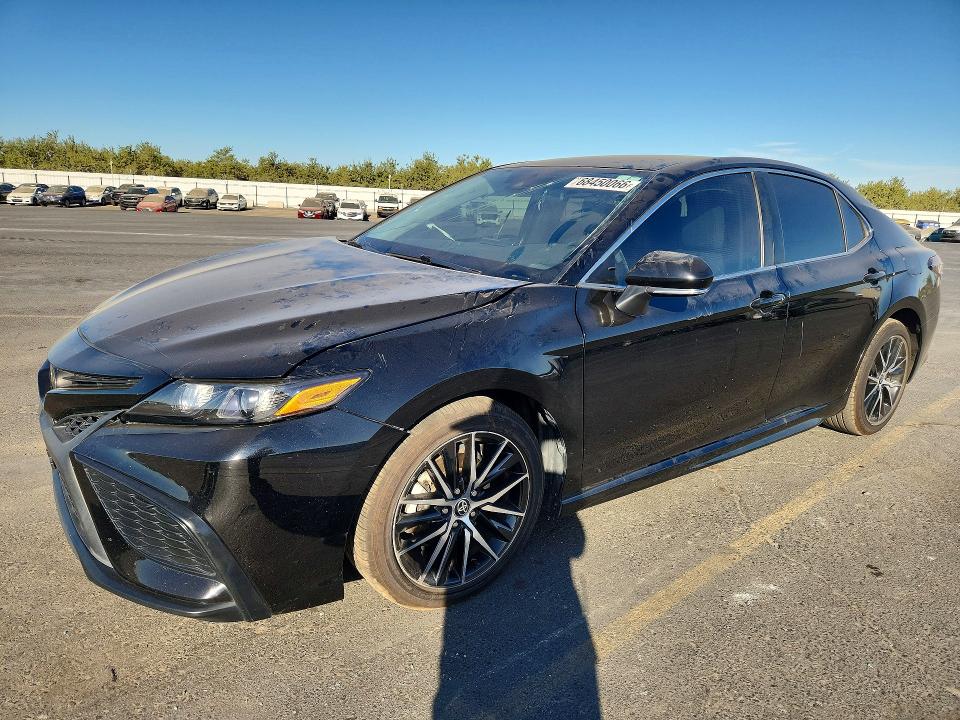 2023 Toyota Camry მანქანა იყიდება აუქციონზე, vin: 4T1G11AK6PU732035, აუქციონის ნომერი: 68450066