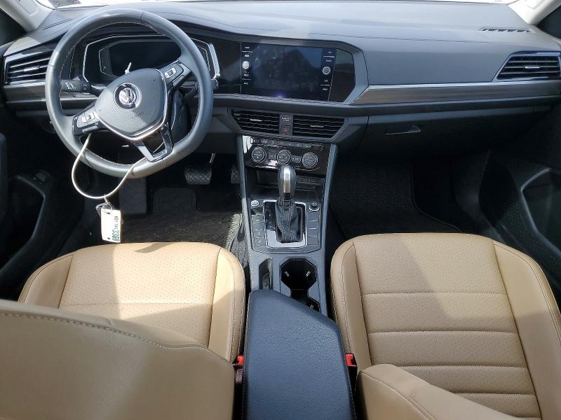 67043216 :رقم المزاد ، 3VWE57BU5MM040719 vin ، 2021 Volkswagen Jetta مزاد بيع