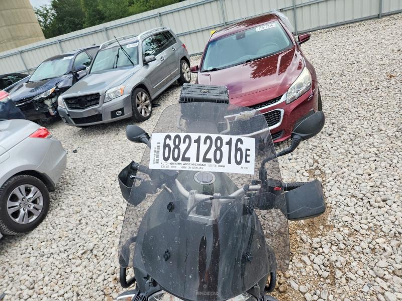 2013 Triumph Motorcycle Tiger მანქანა იყიდება აუქციონზე, vin: SMTE06BF9DT597181, აუქციონის ნომერი: 68212816