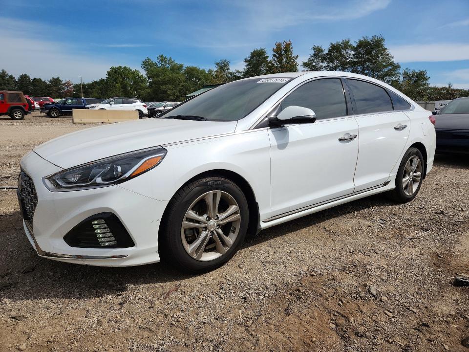 Auction sale of the 2019 Hyundai Sonata, vin: 5NPE34AF0KH814842, lot number: 68051016