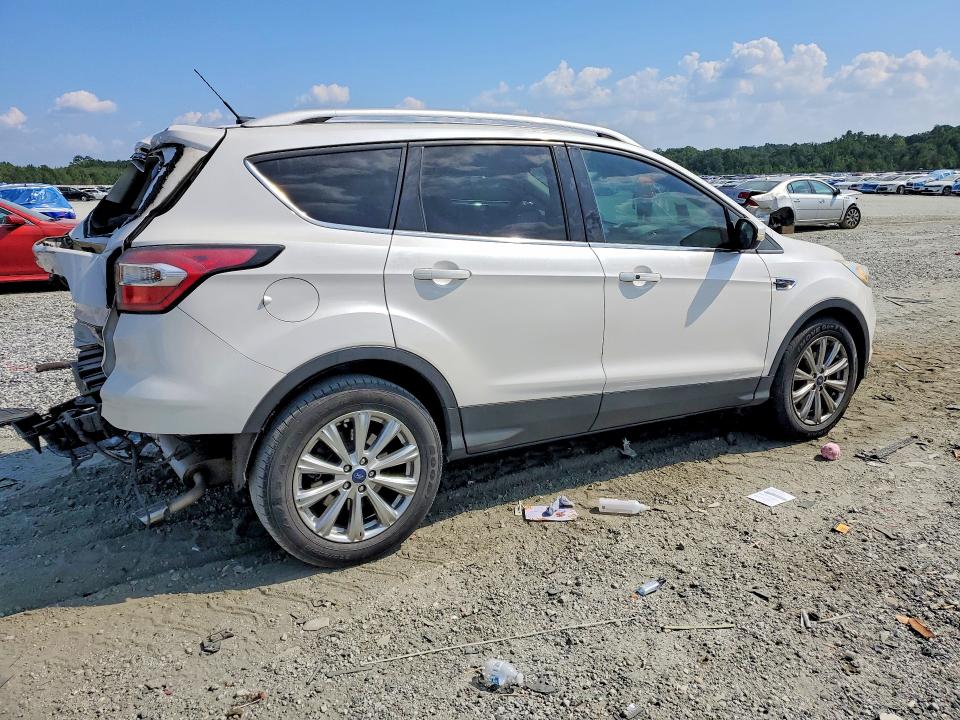 Продажа на аукционе авто 2017 Ford Escape, vin: 1FMCU0JD7HUB96277, номер лота: 67335206