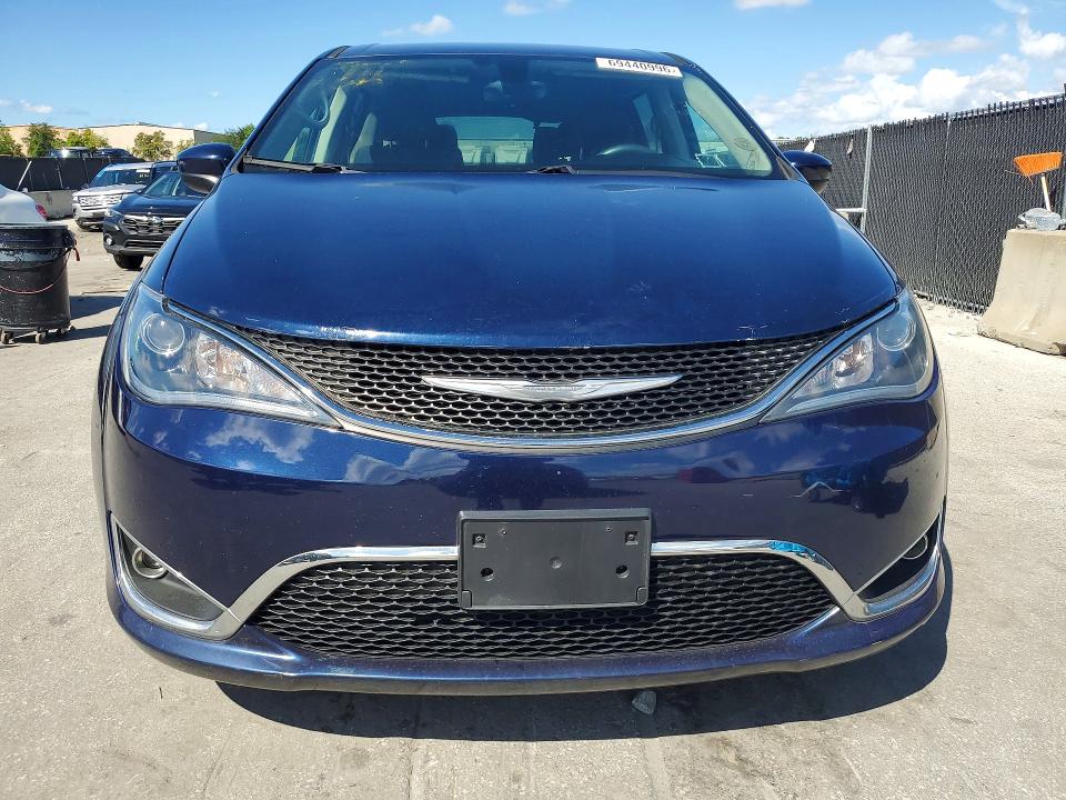 69440996 :رقم المزاد ، 2C4RC1BG7HR788436 vin ، 2017 Chrysler Pacifica مزاد بيع