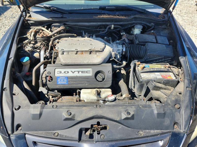 2003 Honda Accord მანქანა იყიდება აუქციონზე, vin: 1HGCM66573A057013, აუქციონის ნომერი: 67919516
