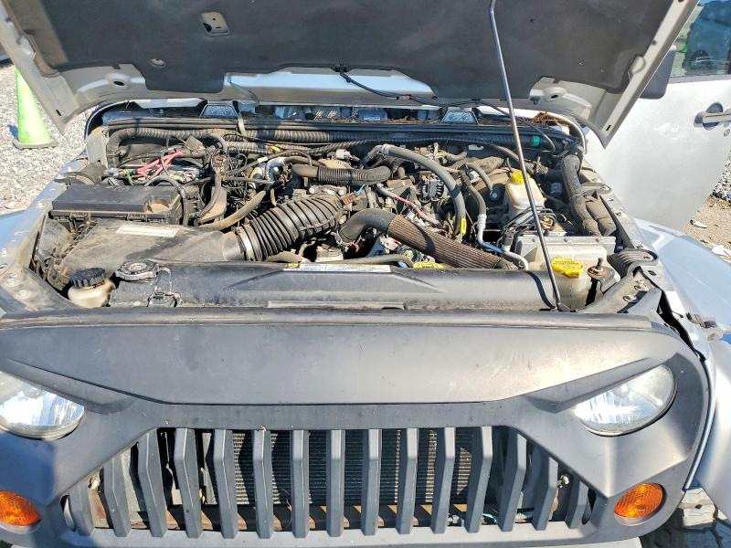 70219466 :رقم المزاد ، 1J4BA5H10AL123470 vin ، 2010 Jeep Wrangler Unlimited مزاد بيع