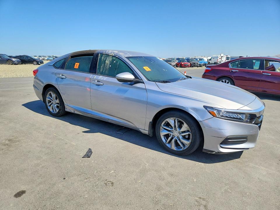 2020 Honda Accord მანქანა იყიდება აუქციონზე, vin: 1HGCV1F19LA120450, აუქციონის ნომერი: 65324446