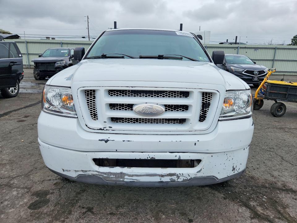 70425536 :رقم المزاد ، 1FTRF12W28KC73647 vin ، 2008 Ford F150 مزاد بيع