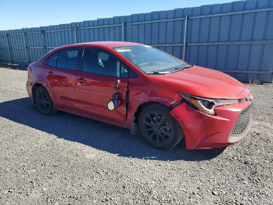 69149826 :رقم المزاد ، 5YFBPMBE0MP149900 vin ، 2021 Toyota Corolla مزاد بيع