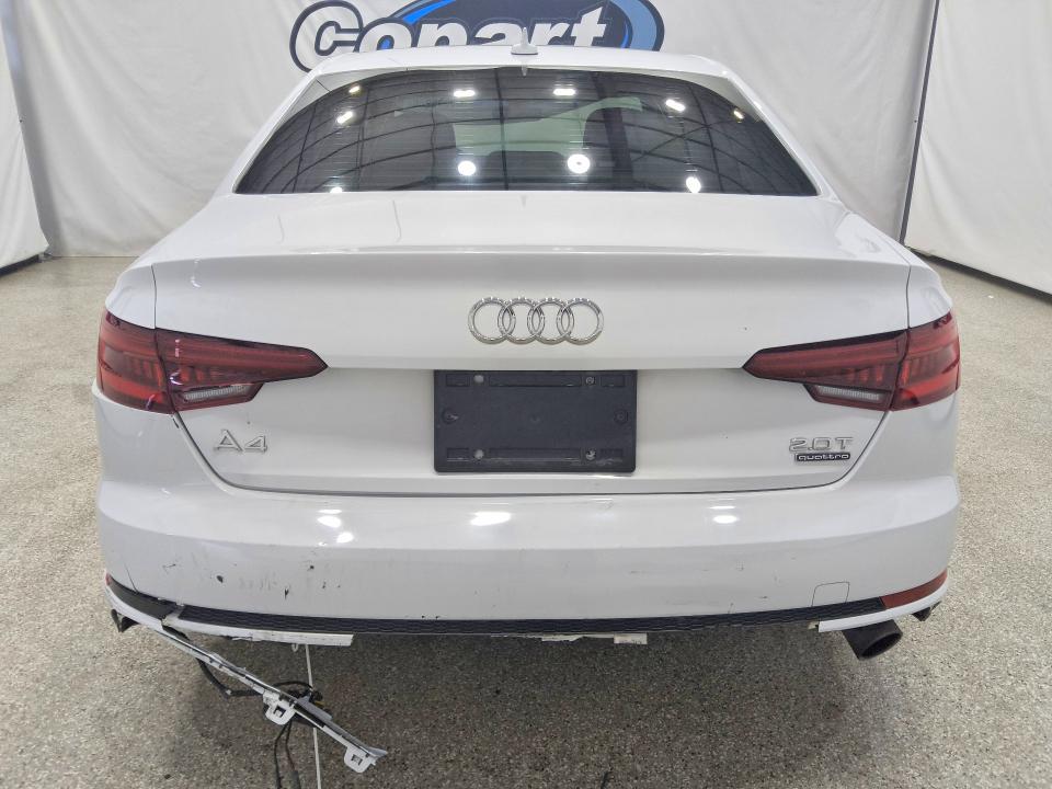 69095256 :رقم المزاد ، WAUDNAF47JN018127 vin ، 2018 Audi A4 مزاد بيع