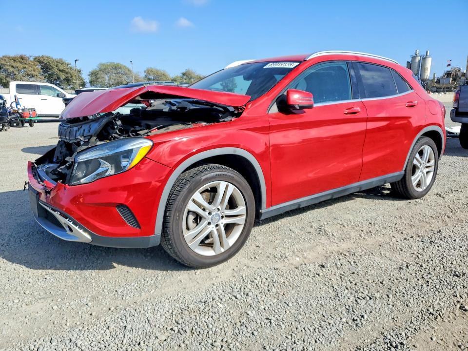 69919126 :رقم المزاد ، WDCTG4GB4GJ205391 vin ، 2016 Mercedes-benz Gla مزاد بيع