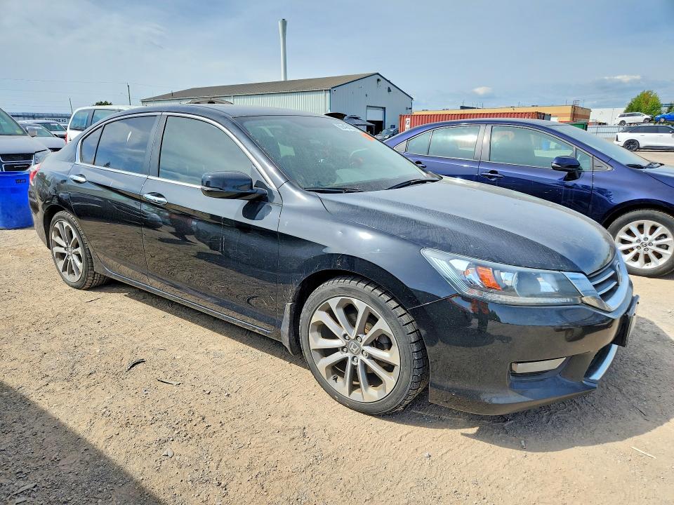 2015 Honda Accord მანქანა იყიდება აუქციონზე, vin: 1HGCR2E51FA803522, აუქციონის ნომერი: 68494466