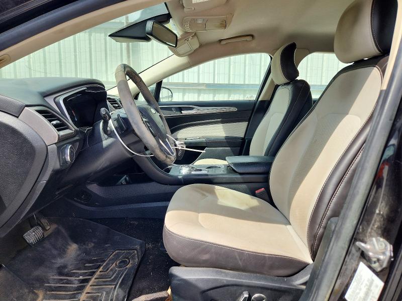 68240946 :رقم المزاد ، 3FA6P0HDXKR231686 vin ، 2019 Ford Fusion مزاد بيع