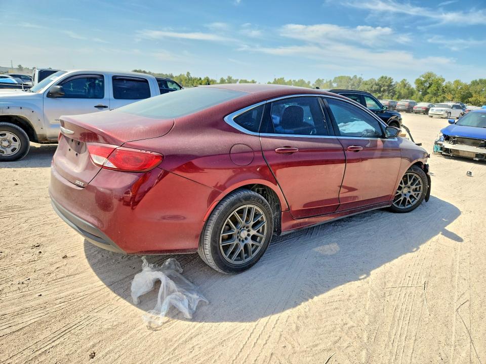 70622106 :رقم المزاد ، 1C3CCCFB1FN560771 vin ، 2015 Chrysler 200 مزاد بيع