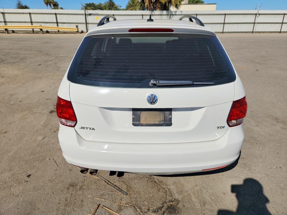 2014 Volkswagen Jetta მანქანა იყიდება აუქციონზე, vin: 3VWPL7AJ2EM605306, აუქციონის ნომერი: 68040136