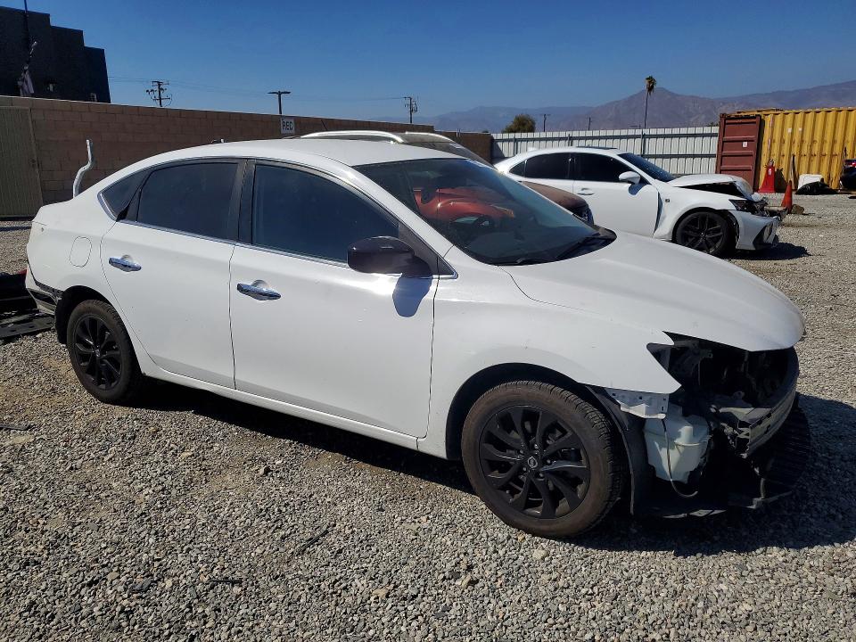 Продаж на аукціоні авто 2018 Nissan Sentra, vin: 3N1AB7AP4JY249527, номер лоту: 69624266