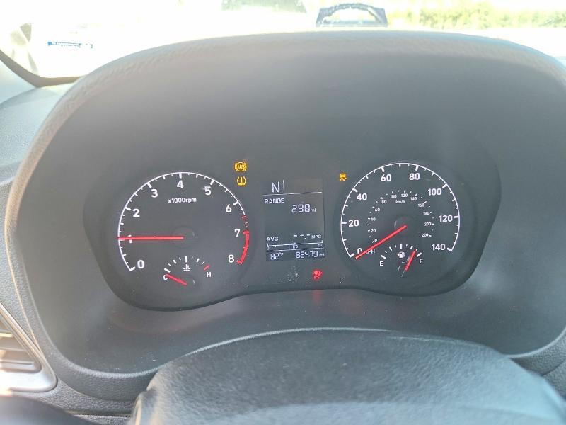 69284166 :رقم المزاد ، 3KPC24A34JE020235 vin ، 2018 Hyundai Accent مزاد بيع