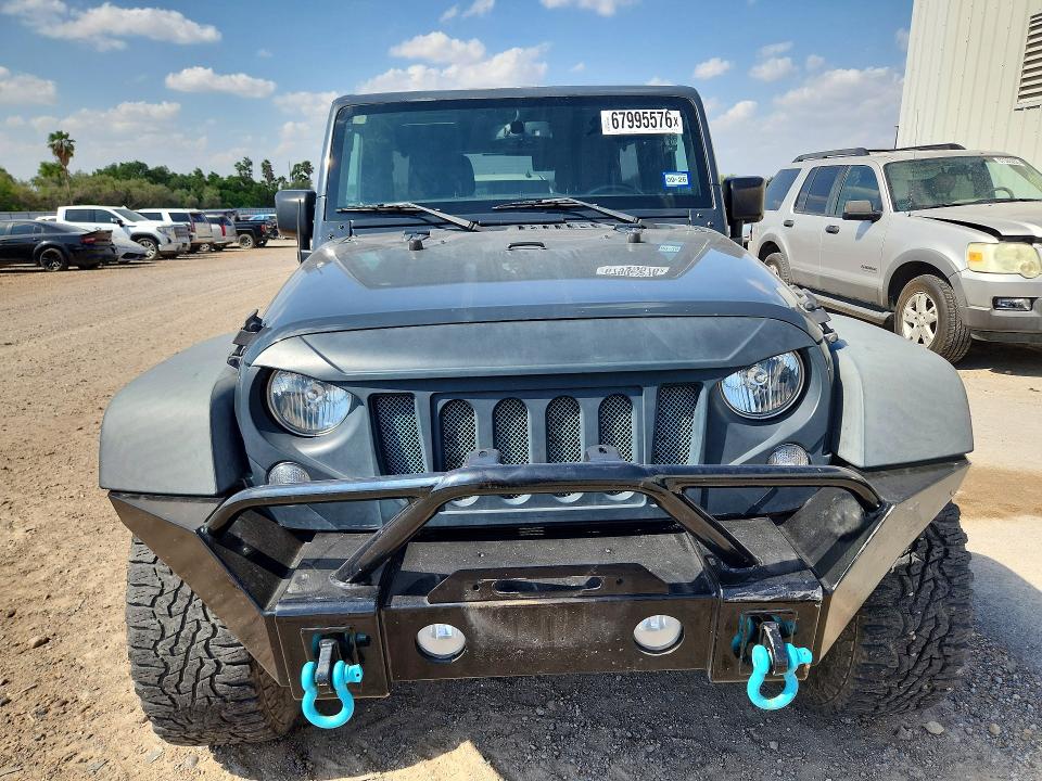 67995576 :رقم المزاد ، 1C4BJWDGXHL521236 vin ، 2017 Jeep Wrangler Unlimited مزاد بيع