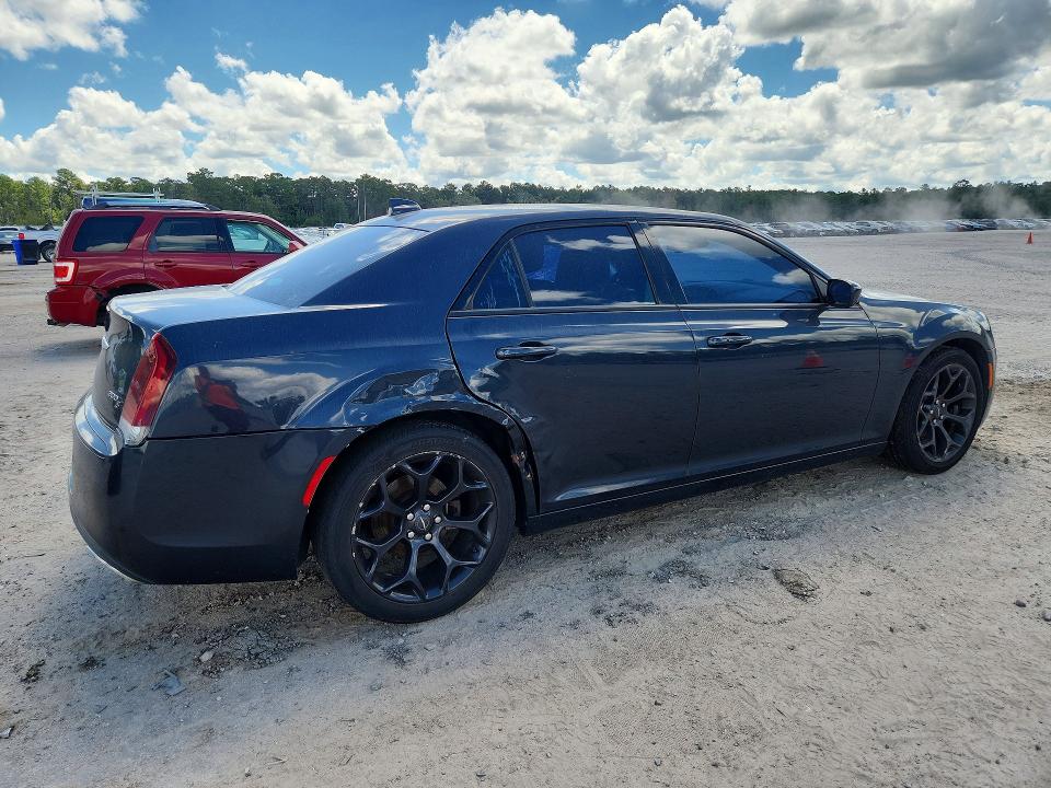 Продажа на аукционе авто 2019 Chrysler 300, vin: 2C3CCABG3KH515503, номер лота: 67708616