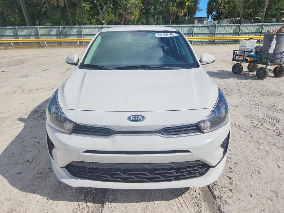 67467446 :رقم المزاد ، 3KPA24AD2ME408861 vin ، 2021 Kia Rio مزاد بيع
