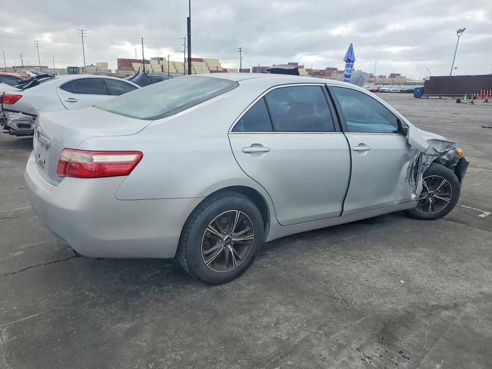 2007 Toyota Camry მანქანა იყიდება აუქციონზე, vin: 4T1BE46K27U100500, აუქციონის ნომერი: 68817196