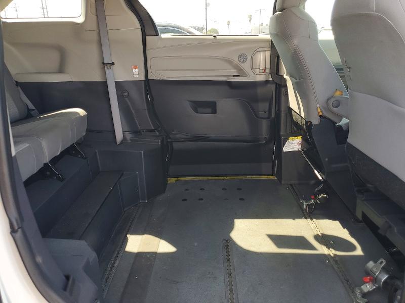 Продажа на аукционе авто 2022 Toyota Sienna, vin: 5TDKSKFC5NS071067, номер лота: 69644036
