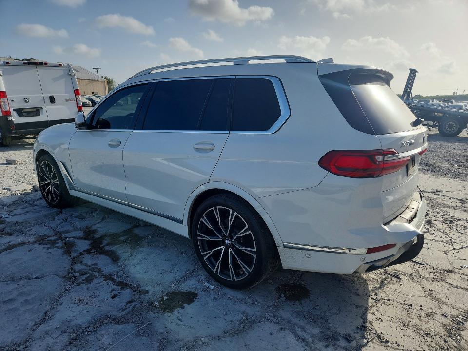 68754426 :رقم المزاد ، 5UXCW2C09L9C15770 vin ، 2020 Bmw X7 مزاد بيع