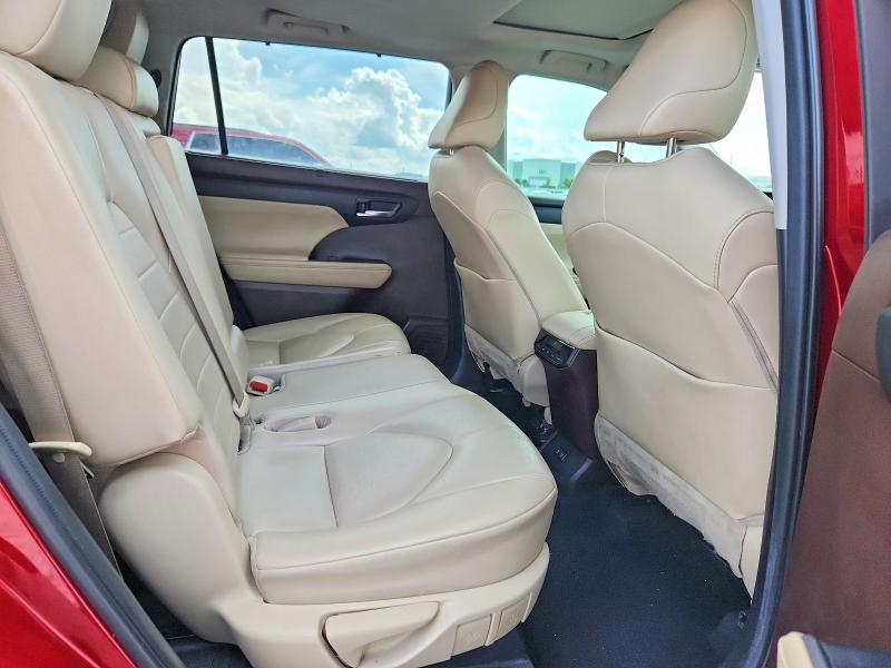 2021 Toyota Highlander მანქანა იყიდება აუქციონზე, vin: 5TDGZRAH7MS524438, აუქციონის ნომერი: 69877056