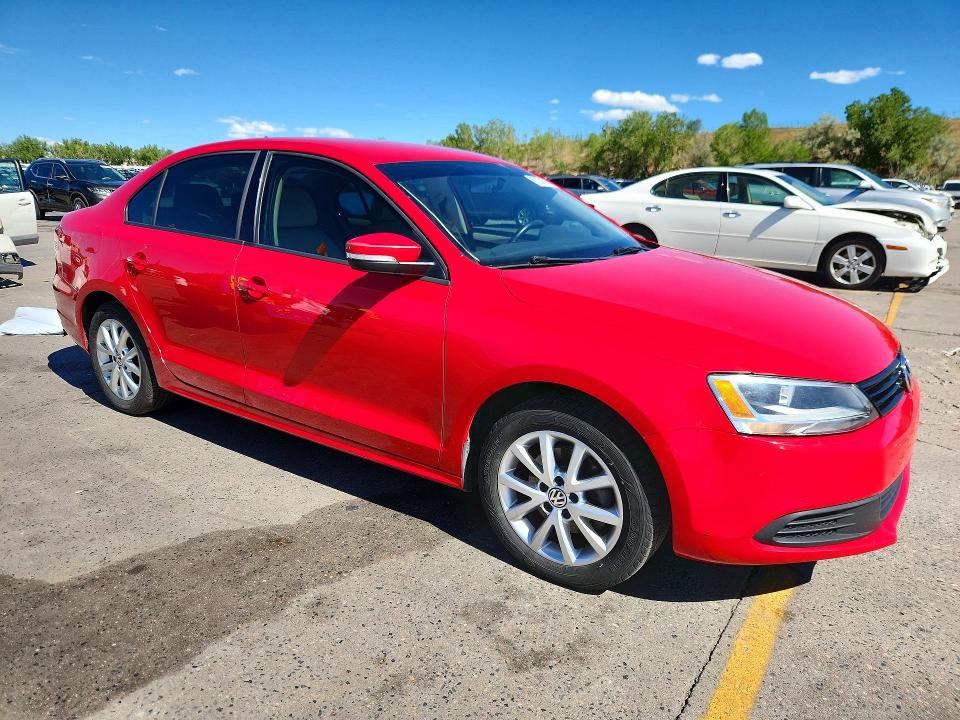 67251746 :رقم المزاد ، 3VWDX7AJ5BM052671 vin ، 2011 Volkswagen Jetta مزاد بيع