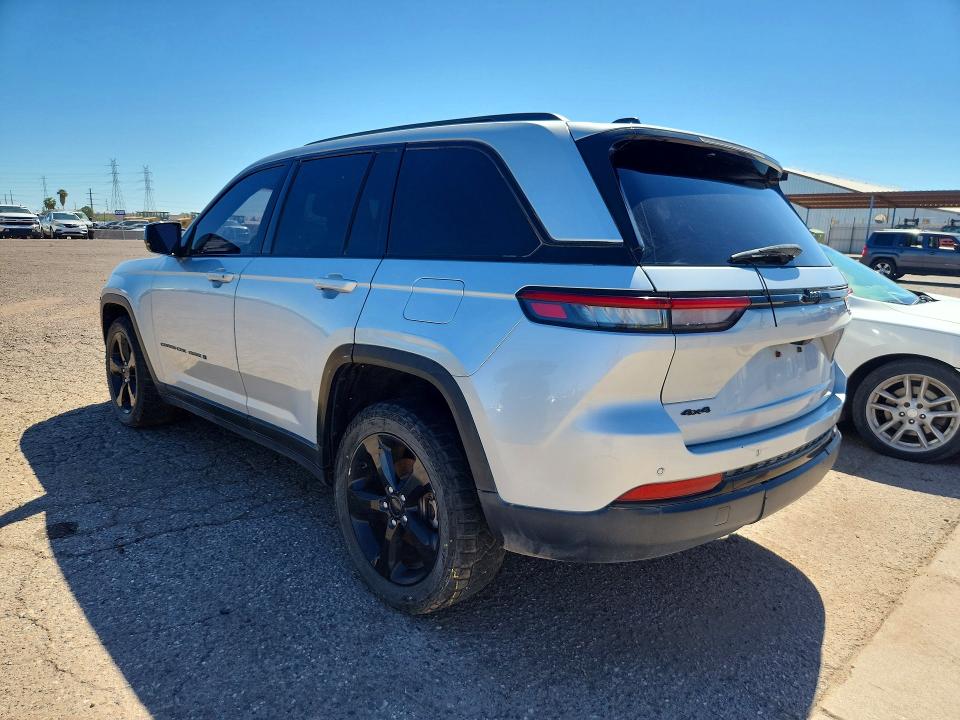 Продажа на аукционе авто 2023 Jeep Grand Cherokee, vin: 1C4RJHAG4P8866598, номер лота: 70325546