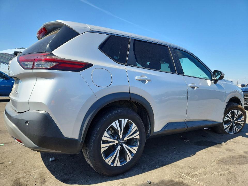 70444156 :رقم المزاد ، 5N1BT3BB7PC788960 vin ، 2023 Nissan Rogue مزاد بيع