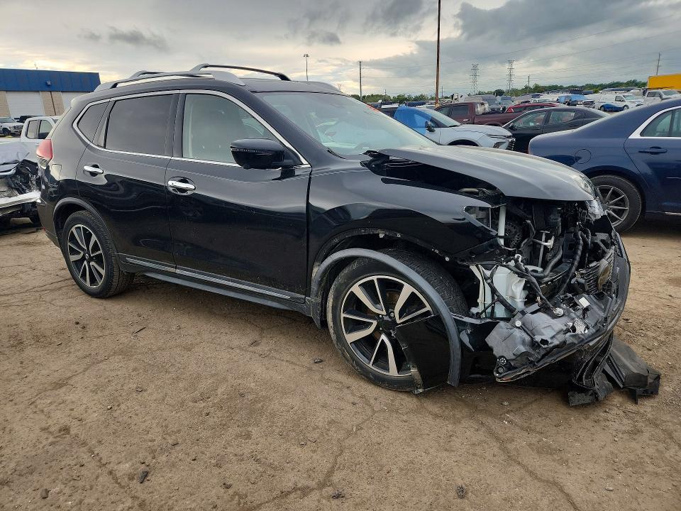 69966516 :رقم المزاد ، JN8AT2MT2JW489256 vin ، 2018 Nissan Rogue مزاد بيع