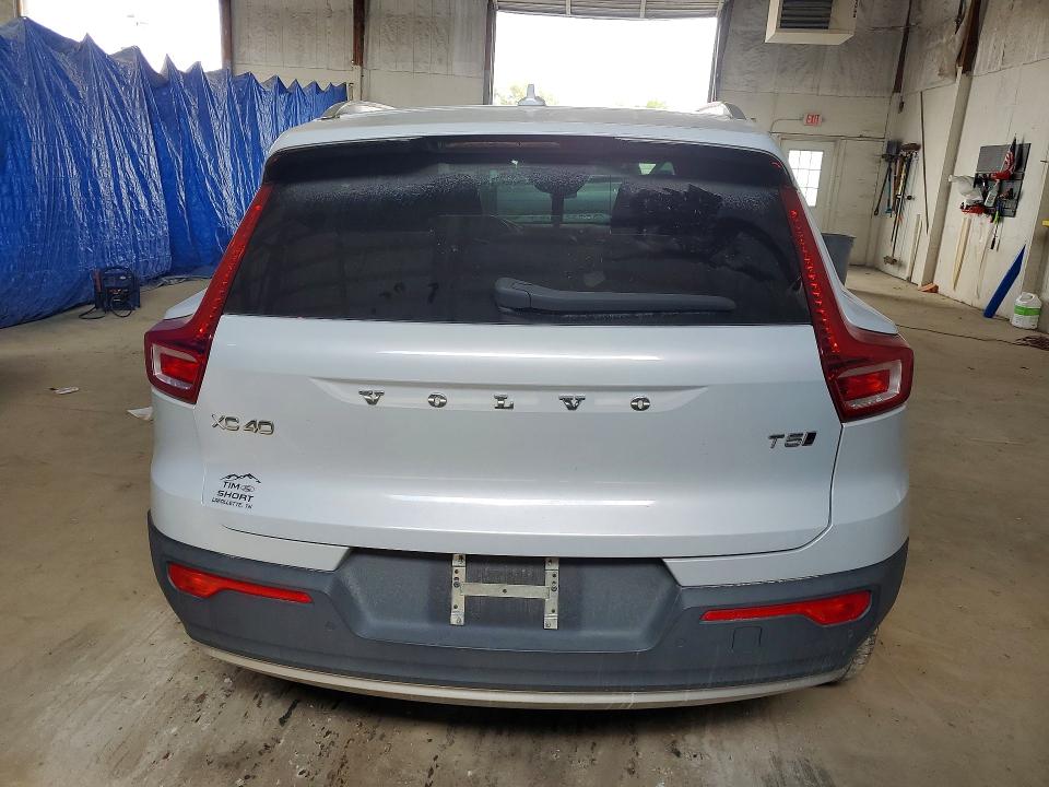 Продажа на аукционе авто 2021 Volvo Xc40, vin: YV4162UK1M2573216, номер лота: 68478246