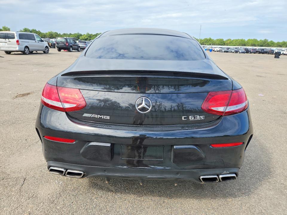 Продажа на аукционе авто 2017 Mercedes-benz C, vin: WDDWJ8HB7HF441988, номер лота: 68373886