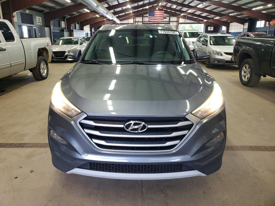 Продажа на аукционе авто 2017 Hyundai Tucson, vin: KM8J33A21HU324068, номер лота: 71030706