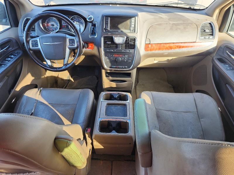 68966326 :رقم المزاد ، 2C4RC1BG3CR350747 vin ، 2012 Chrysler Town & Country مزاد بيع