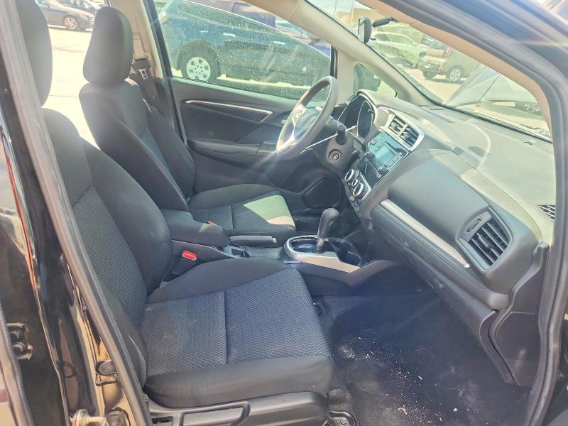 69233086 :رقم المزاد ، 3HGGK5H45KM729559 vin ، 2019 Honda Fit مزاد بيع