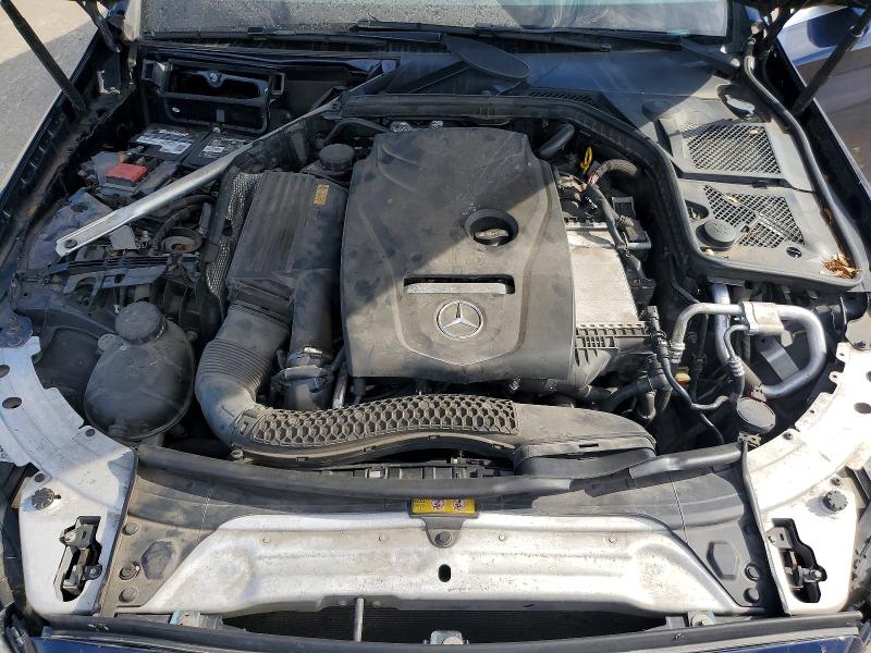 70565146 :رقم المزاد ، 55SWF4JBXFU052857 vin ، 2015 Mercedes-benz C مزاد بيع