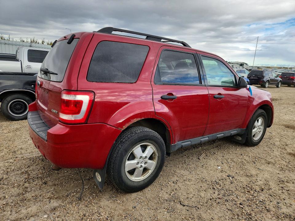 70484406 :رقم المزاد ، 1FMCU93GX9KD13004 vin ، 2009 Ford Escape مزاد بيع