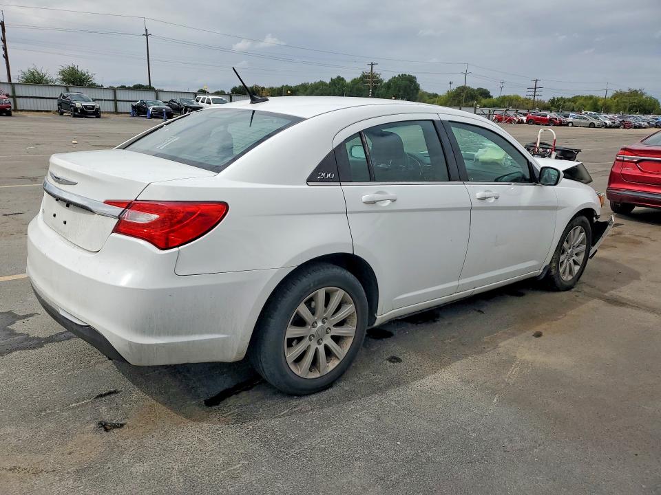 Aukcja sprzedaży 2014 Chrysler 200, vin: 1C3CCBBG3EN105723, numer aukcji: 67863536