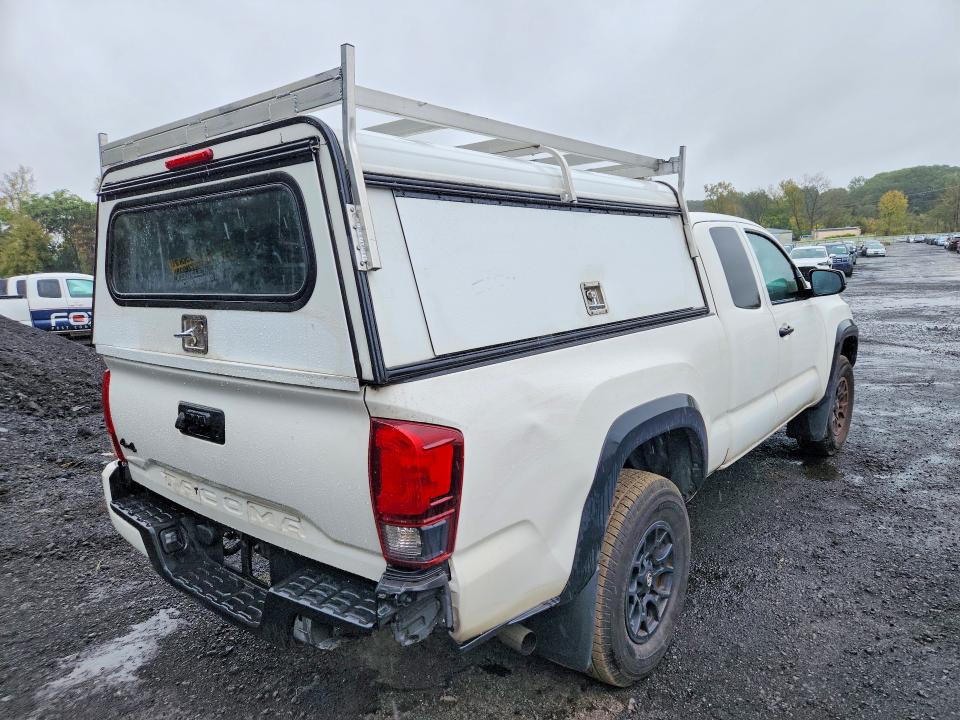 2021 Toyota Tacoma მანქანა იყიდება აუქციონზე, vin: 3TYSX5ENXMT005736, აუქციონის ნომერი: 70492316