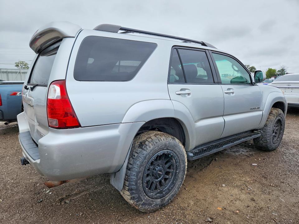 69004526 :رقم المزاد ، JTEBU17R170105630 vin ، 2007 Toyota 4runner مزاد بيع