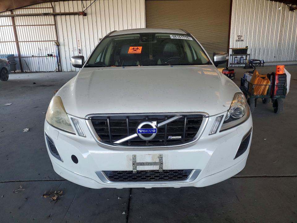 68161716 :رقم المزاد ، YV4952DL2B2202125 vin ، 2011 Volvo Xc60 مزاد بيع