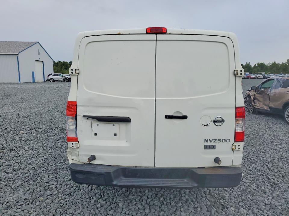 69173086 :رقم المزاد ، 1N6BF0KX9FN801150 vin ، 2015 Nissan Nv مزاد بيع