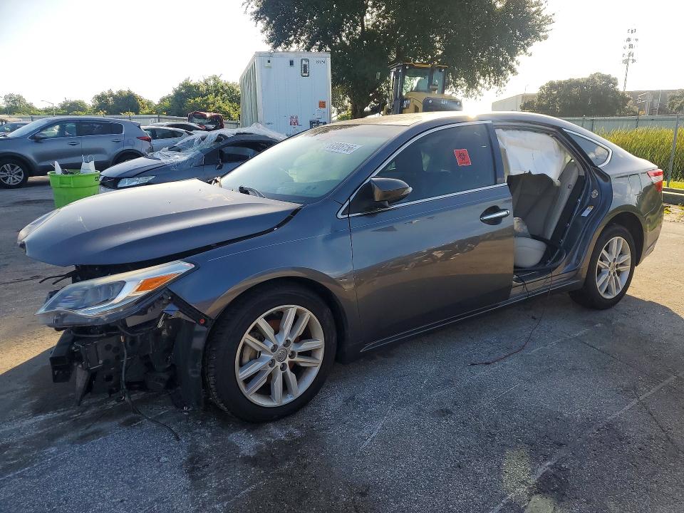 71679866 :رقم المزاد ، 4T1BK1EB2EU111499 vin ، 2014 Toyota Avalon مزاد بيع