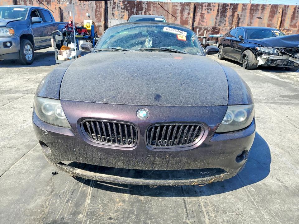 69345496 :رقم المزاد ، 4USBT334X3LS40380 vin ، 2003 Bmw Z4 مزاد بيع