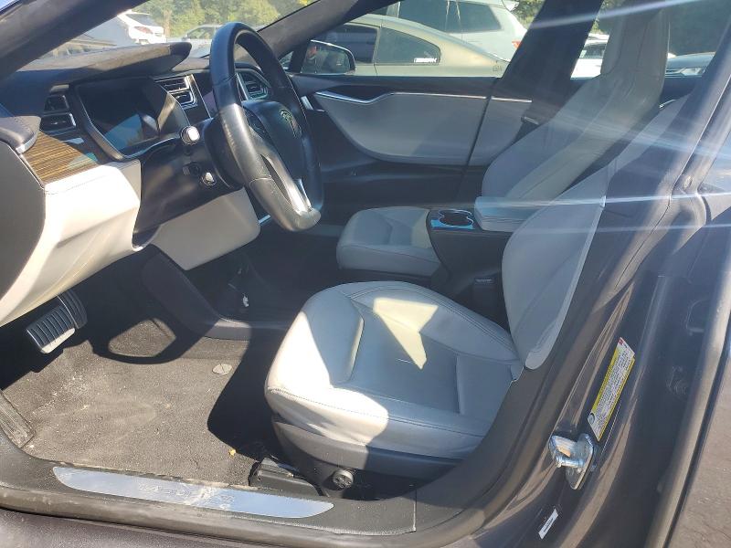 68843926 :رقم المزاد ، 5YJSA1E47GF115858 vin ، 2016 Tesla Model S مزاد بيع