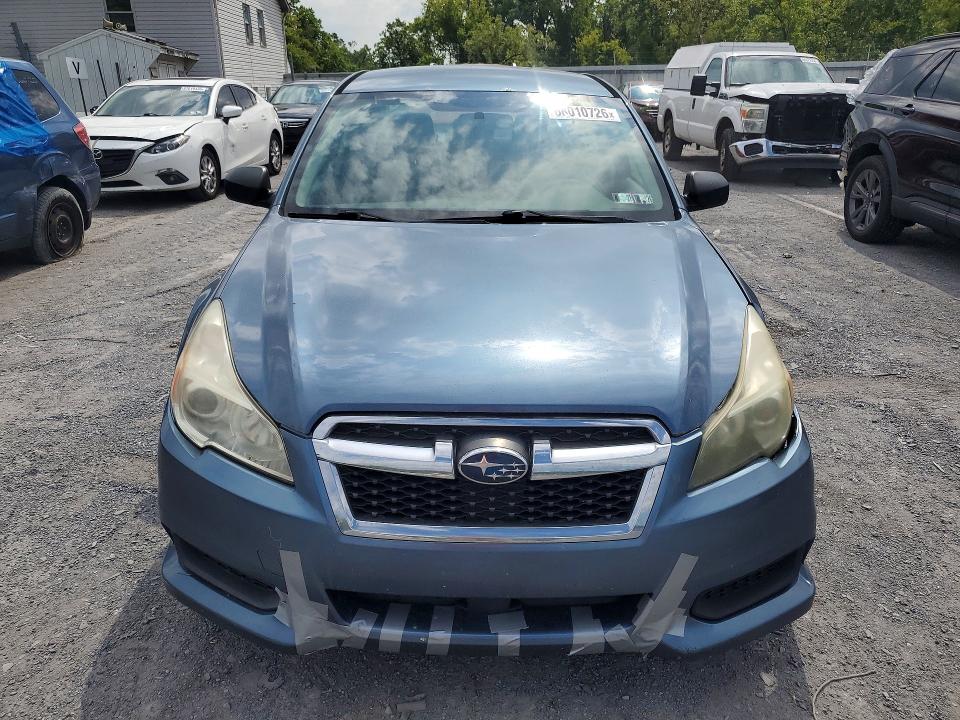 68010726 :رقم المزاد ، 4S3BMBA62D3045702 vin ، 2013 Subaru Legacy مزاد بيع